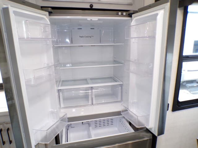 2023 Z  2023 Z  KZ RV Durango - thumbnail 44