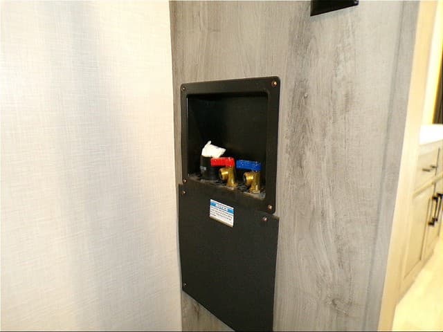 2023 Z  2023 Z  KZ RV Durango - thumbnail 55