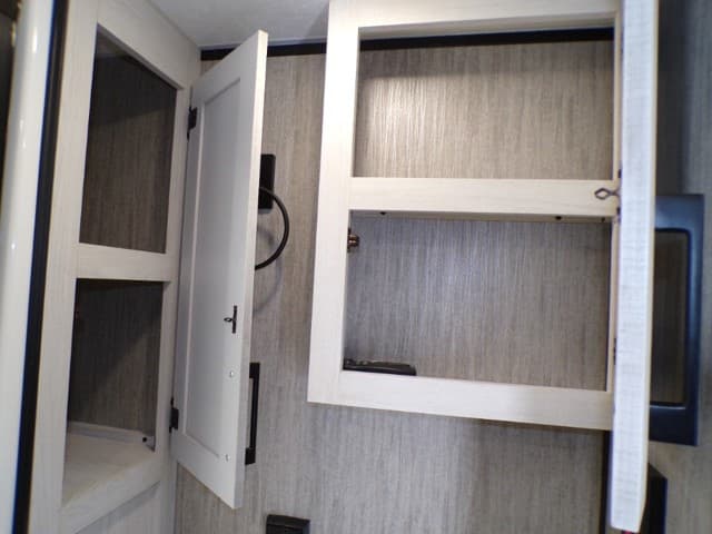 2023 Z  2023 Z  KZ RV Durango - thumbnail 62