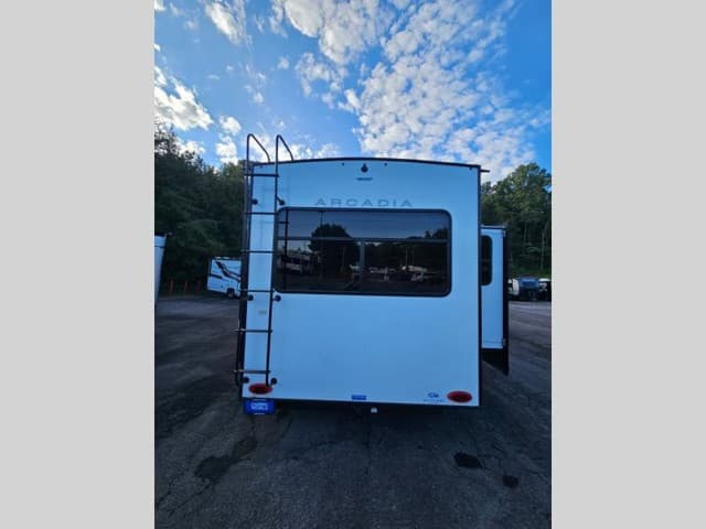 2024 Keystone RV 2024 Keystone RV Arcadia Super Lite - thumbnail 5