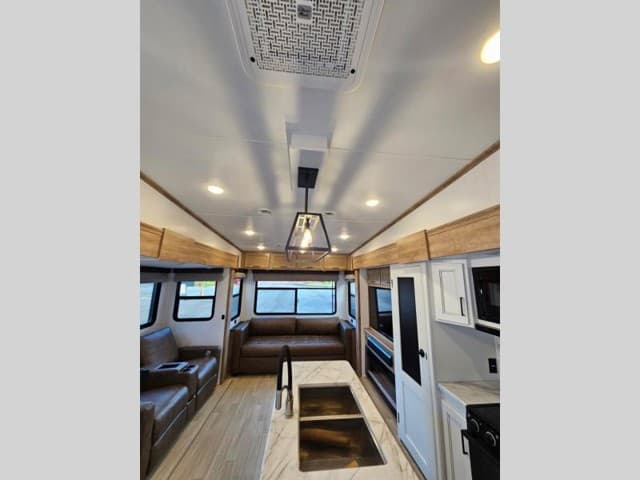 2024 Keystone RV 2024 Keystone RV Arcadia Super Lite - thumbnail 11