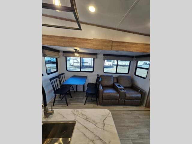 2024 Keystone RV 2024 Keystone RV Arcadia Super Lite - thumbnail 13