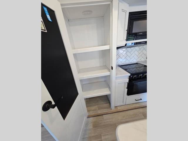 2024 Keystone RV 2024 Keystone RV Arcadia Super Lite - thumbnail 17