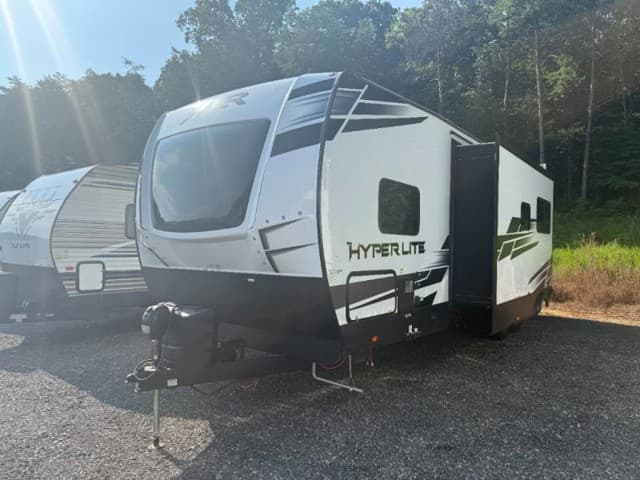 2024 Forest River 2024 Forest River XLR Hyperlite - thumbnail 3