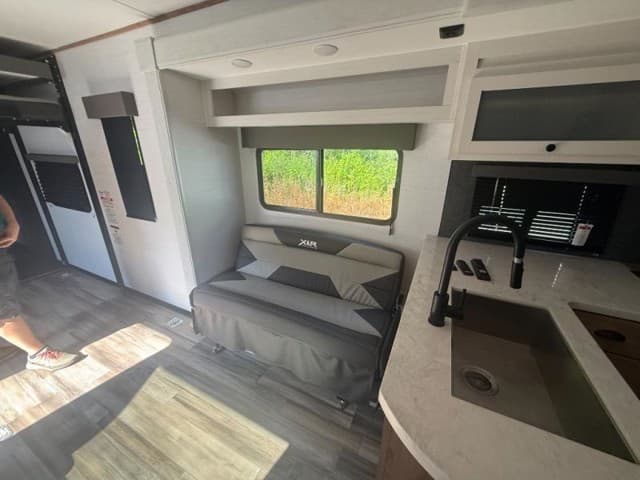 2024 Forest River 2024 Forest River XLR Hyperlite - thumbnail 6