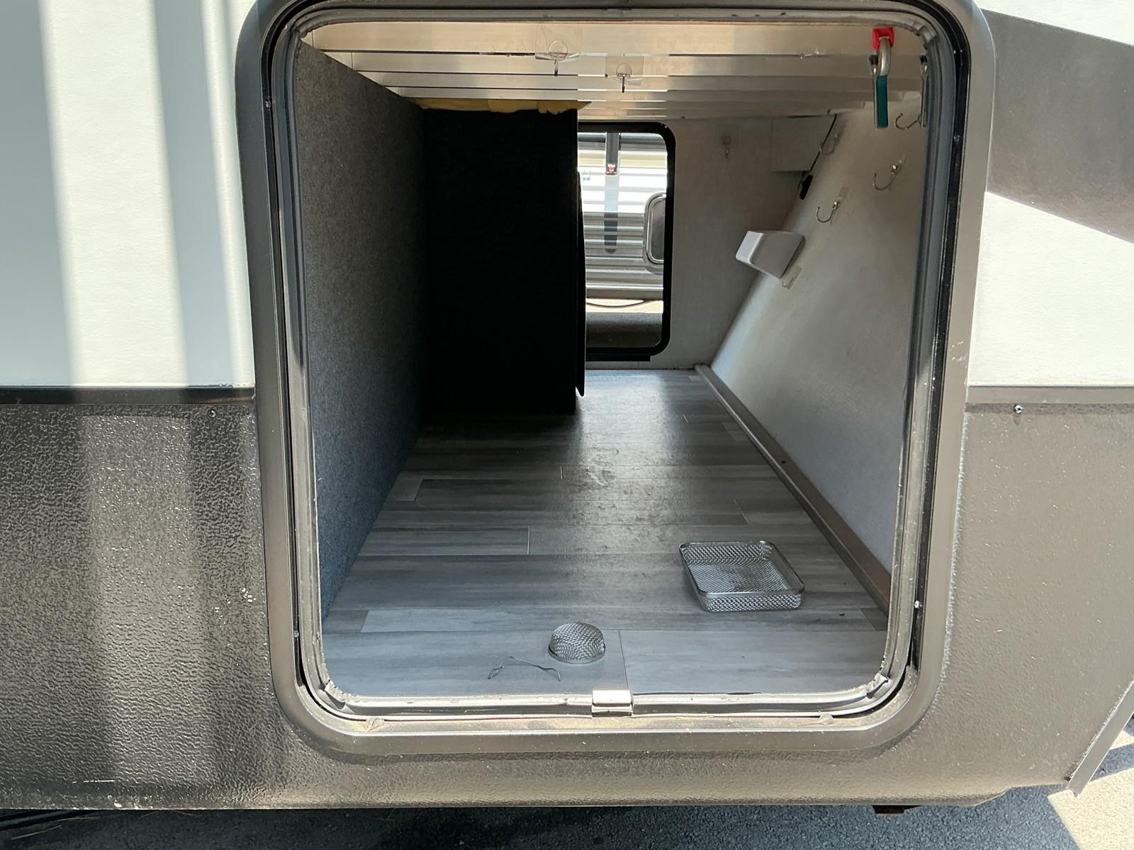 2021 Winnebago 2021 Winnebago Voyage - thumbnail 18