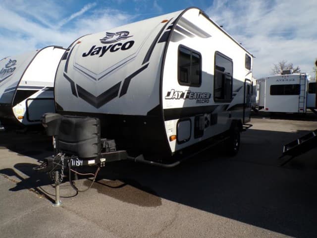 2022 Jayco 2022 Jayco Jay Feather - thumbnail 3