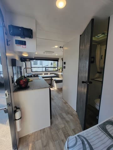 2022 Keystone RV 2022 Keystone RV Hideout - thumbnail 12