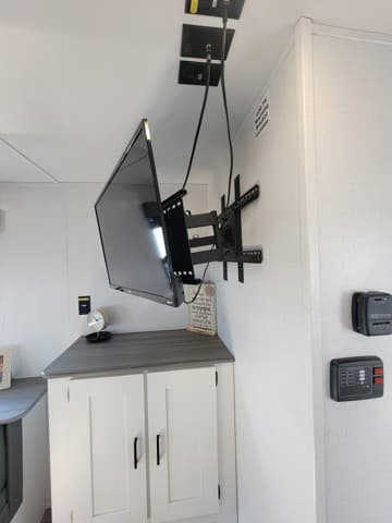 2022 Keystone RV 2022 Keystone RV Hideout - thumbnail 17