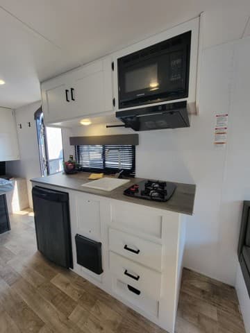 2022 Keystone RV 2022 Keystone RV Hideout - thumbnail 18