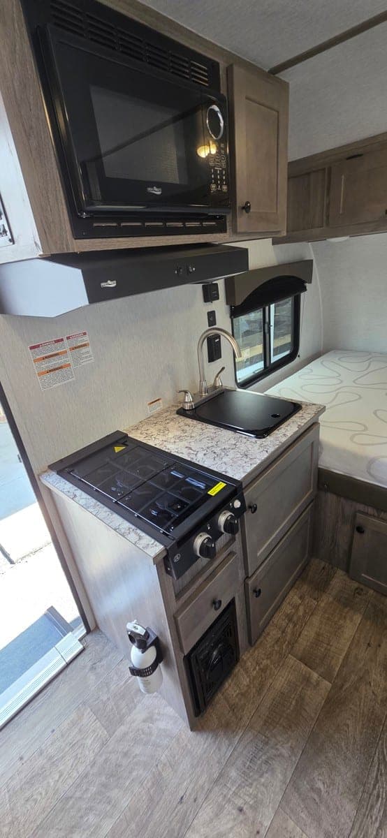 2024 Sunset Park RV 2024 Sunset Park RV Sunray - thumbnail 14