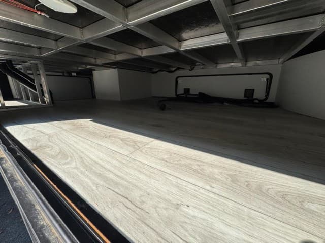 2024 Keystone RV 2024 Keystone RV Montana - thumbnail 6