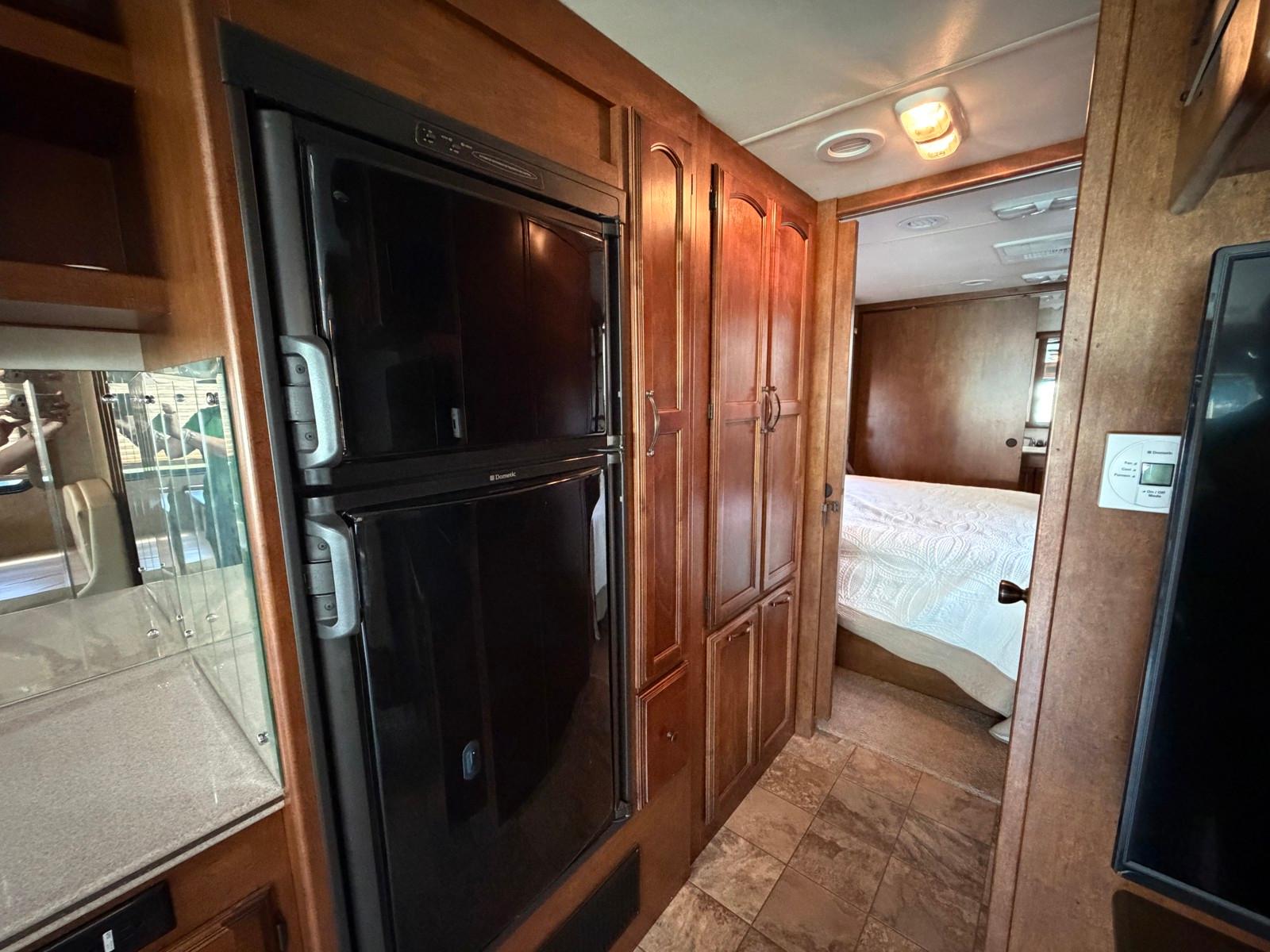 2012 Coachmen 2012 Coachmen Mirada - thumbnail 15