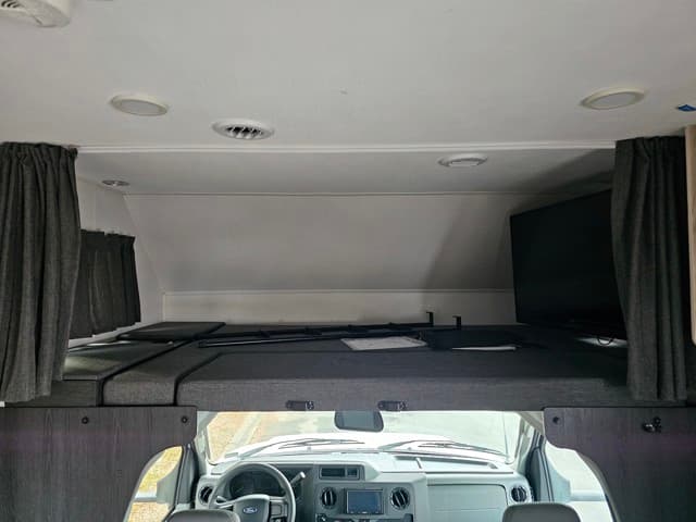 2024 Forest River 2024 Forest River Forester - thumbnail 17