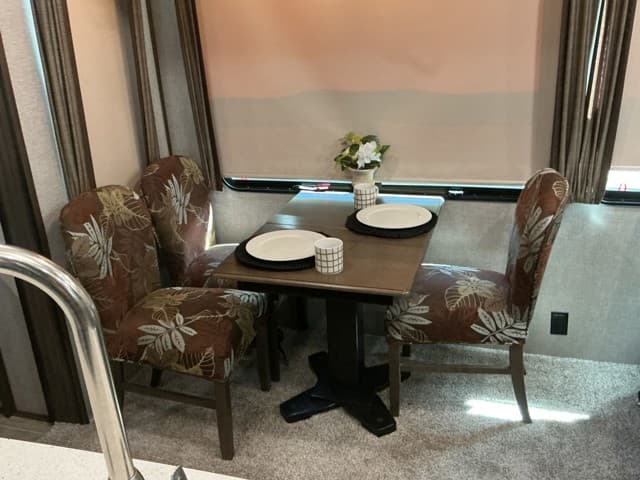 2020 Keystone RV 2020 Keystone RV Alpine - thumbnail 22