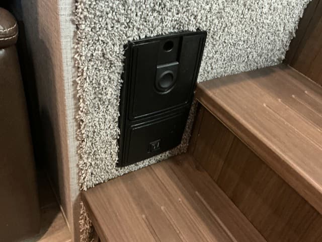 2020 Keystone RV 2020 Keystone RV Alpine - thumbnail 25