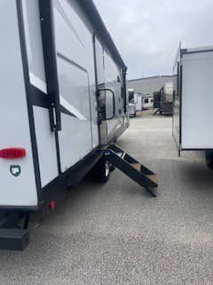 2022 Forest River 2022 Forest River Alpha Wolf - thumbnail 7