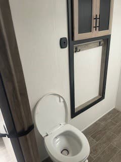 2022 Forest River 2022 Forest River Alpha Wolf - thumbnail 25