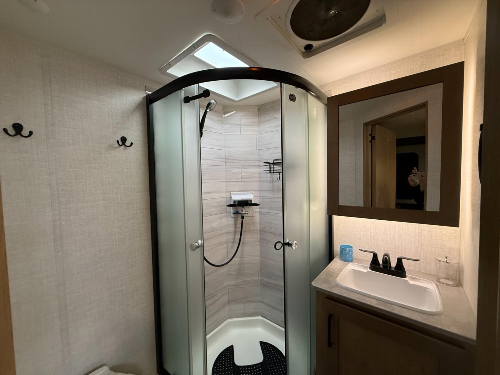 2023 Ember RV 2023 Ember RV Overland - thumbnail 15