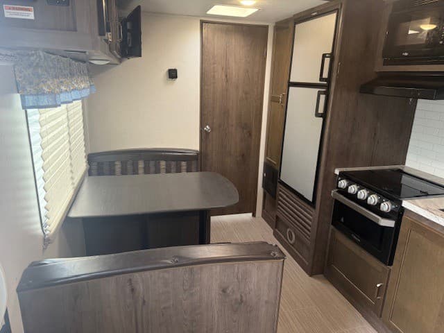 2020 Keystone RV 2020 Keystone RV Passport - thumbnail 10