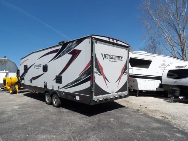 2017 Forest River 2017 Forest River Vengeance - thumbnail 12