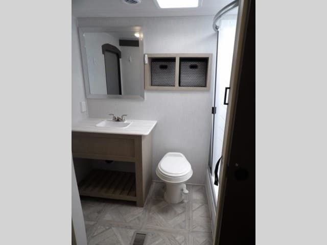 2024 Forest River 2024 Forest River Wildwood X-Lite - thumbnail 6