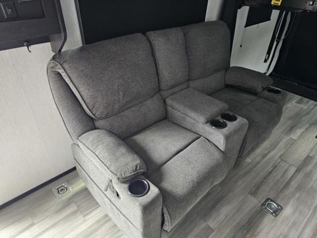 2023 Cruiser RV 2023 Cruiser RV Stryker - thumbnail 17