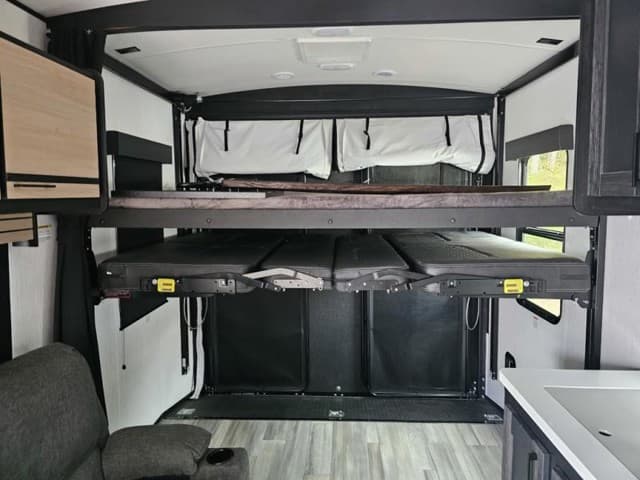 2023 Cruiser RV 2023 Cruiser RV Stryker - thumbnail 18