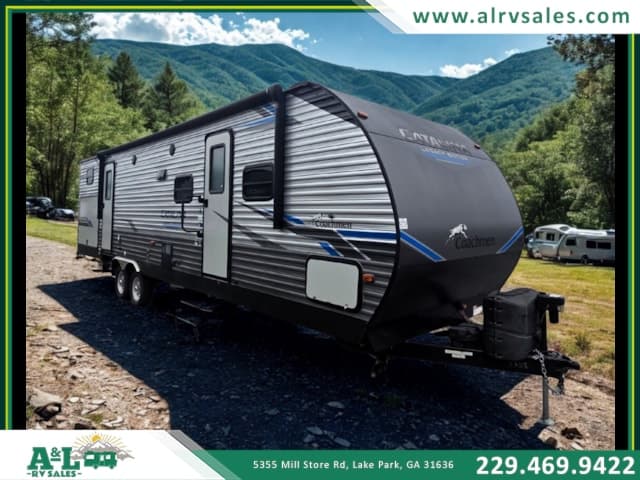 2022 Coachmen Catalina 323BHDSCK