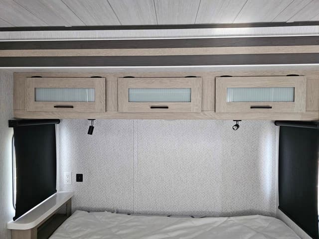 2023 Forest River 2023 Forest River Salem Grand Villa - thumbnail 34