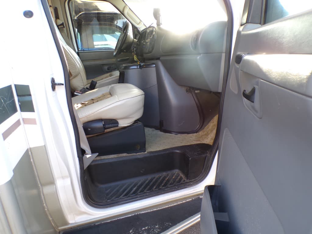 2004 Fleetwood 2004 Fleetwood Tioga SL - thumbnail 16