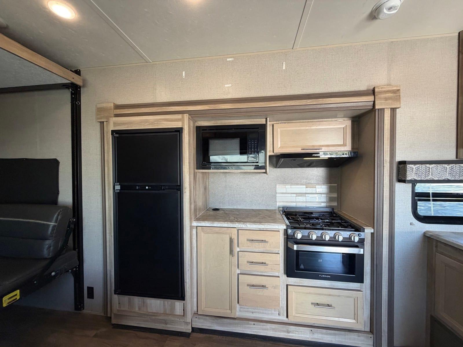 2020 Coachmen 2020 Coachmen Catalina Trail Blazer - thumbnail 12