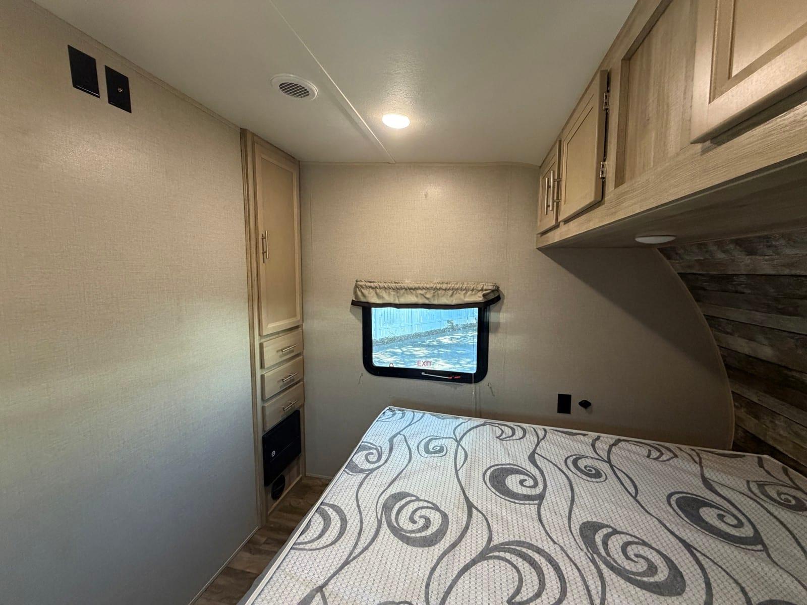 2020 Coachmen 2020 Coachmen Catalina Trail Blazer - thumbnail 16