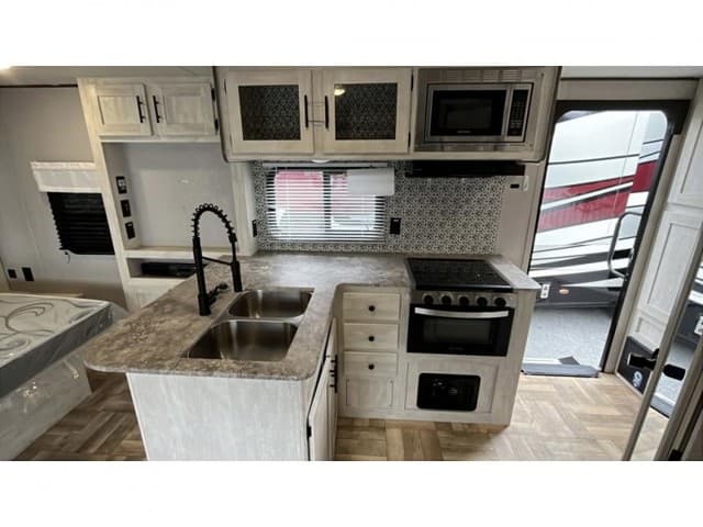 2022 Shasta 2022 Shasta Oasis - thumbnail 13