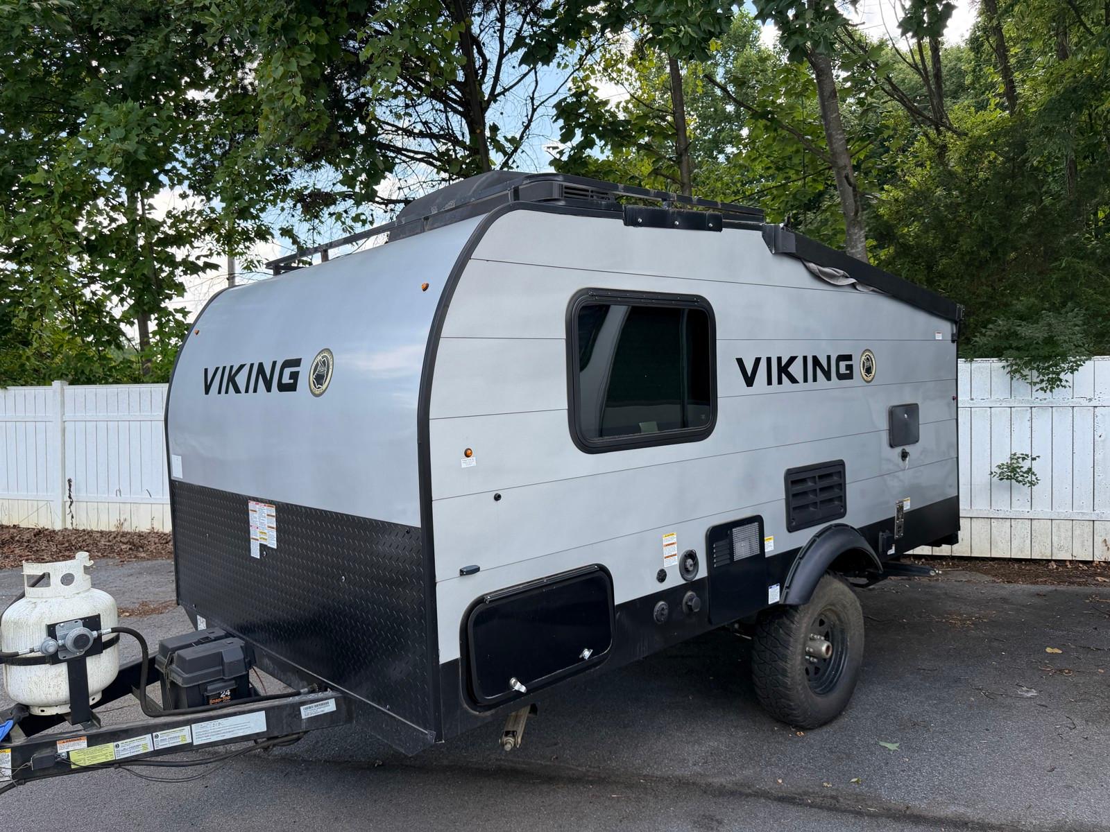 2022 Forest River 2022 Forest River Viking - thumbnail 4