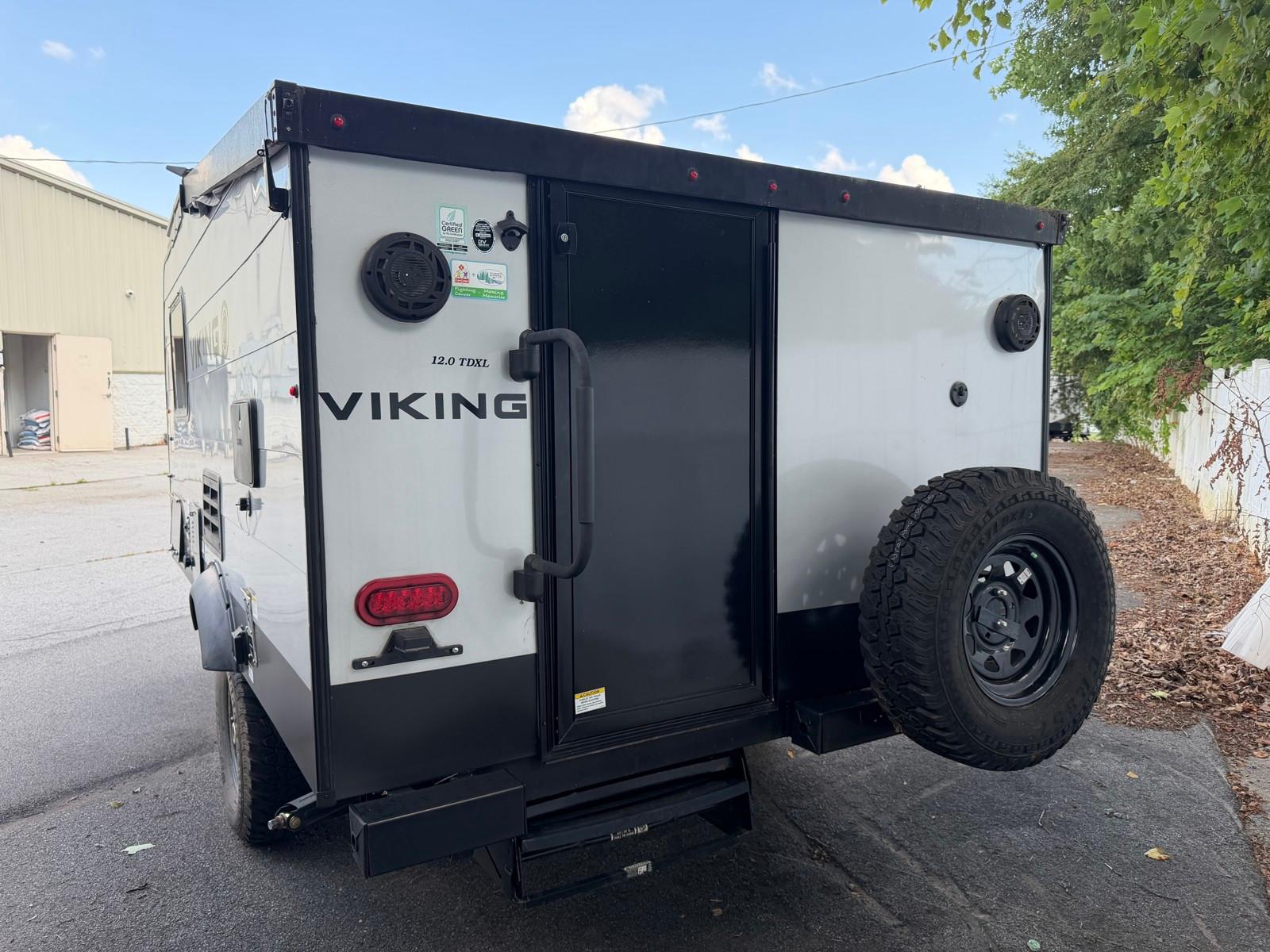 2022 Forest River 2022 Forest River Viking - thumbnail 5