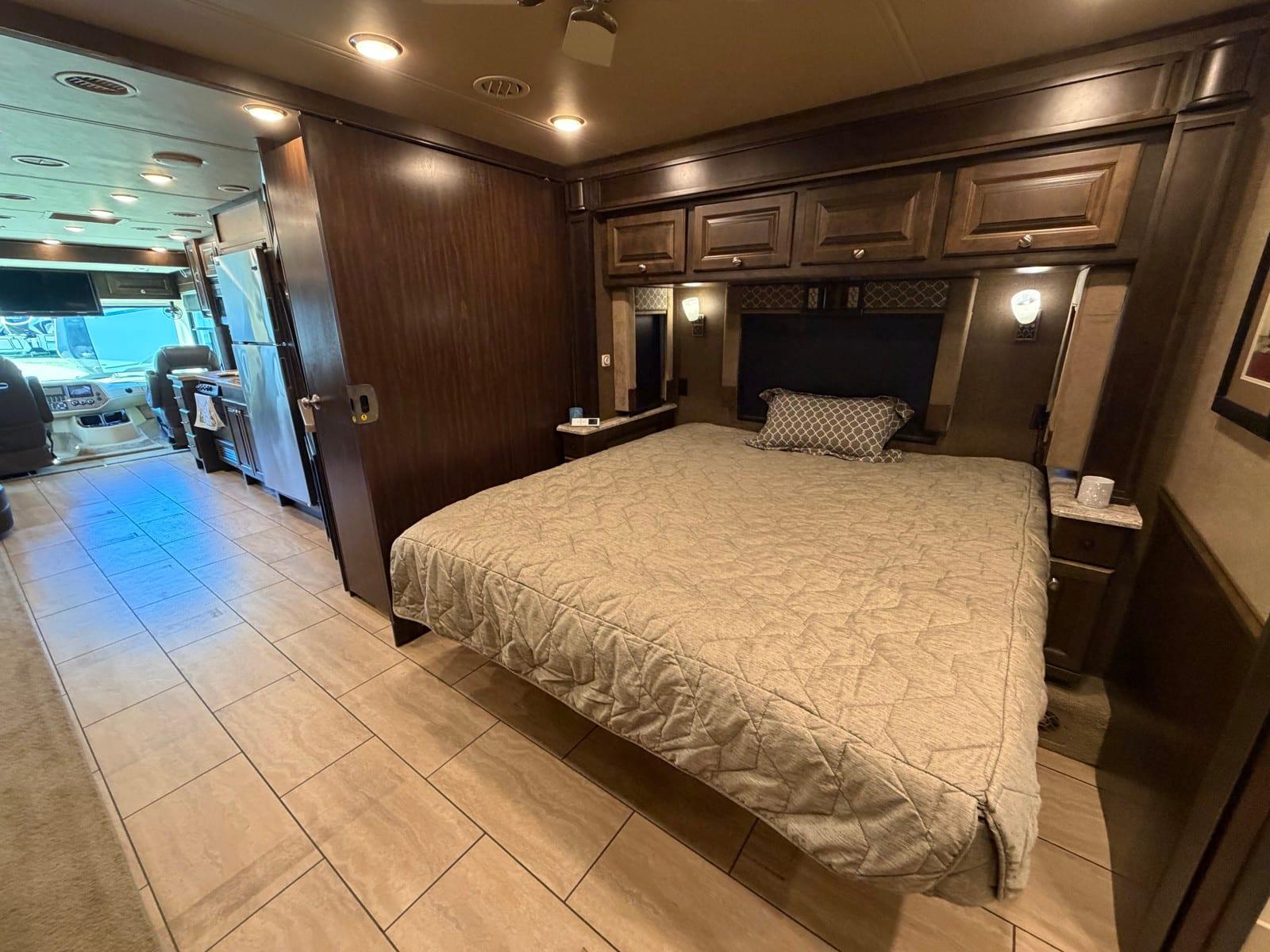 2017 Tiffin Motorhomes 2017 Tiffin Motorhomes Open Road Allegro - thumbnail 52