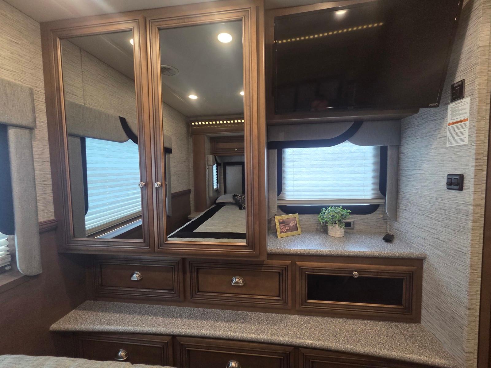 2019 Newmar 2019 Newmar Bay Star - thumbnail 18
