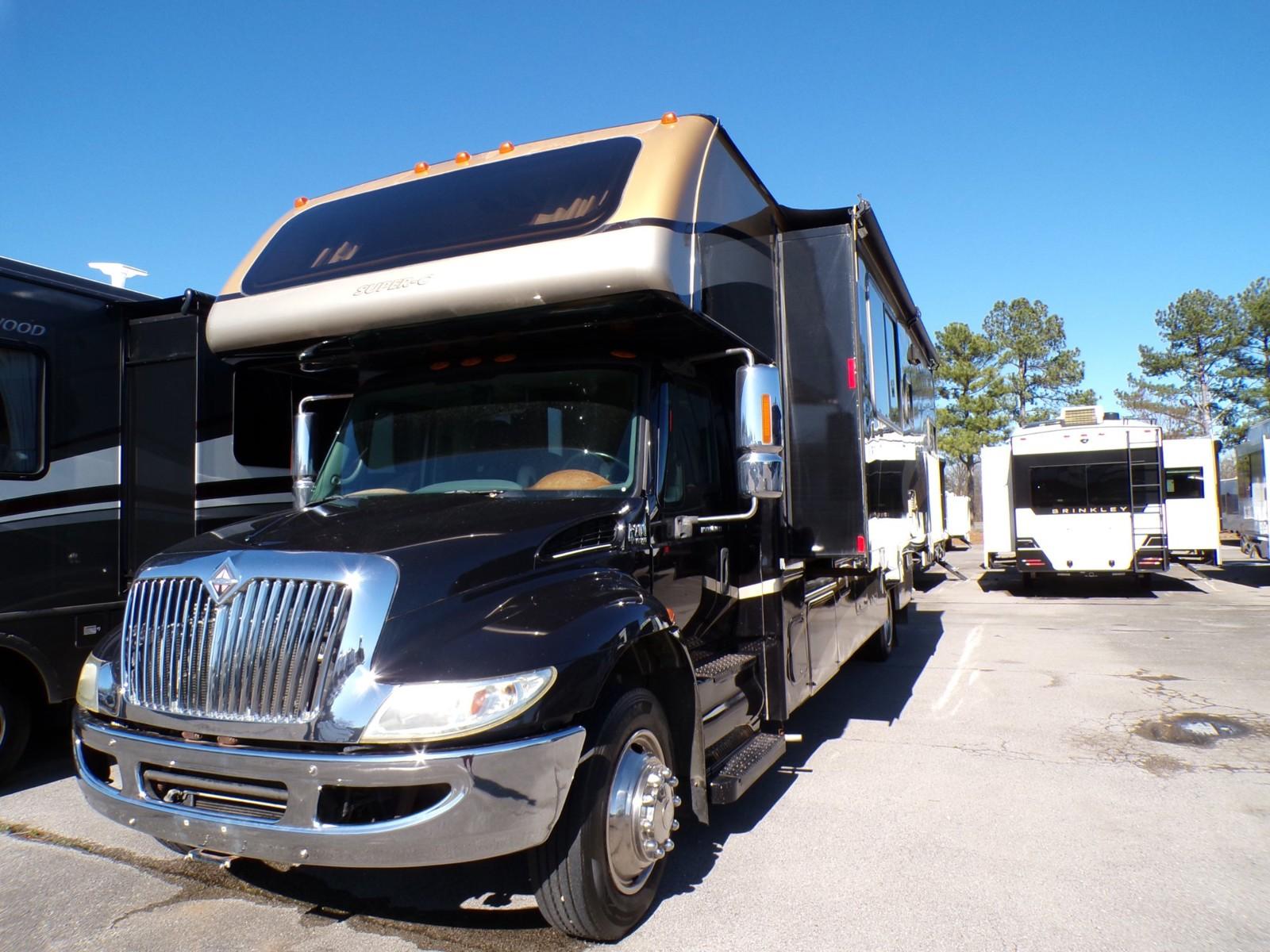 2010 Gulf Stream 2010 Gulf Stream Conquest Super Series - thumbnail 4