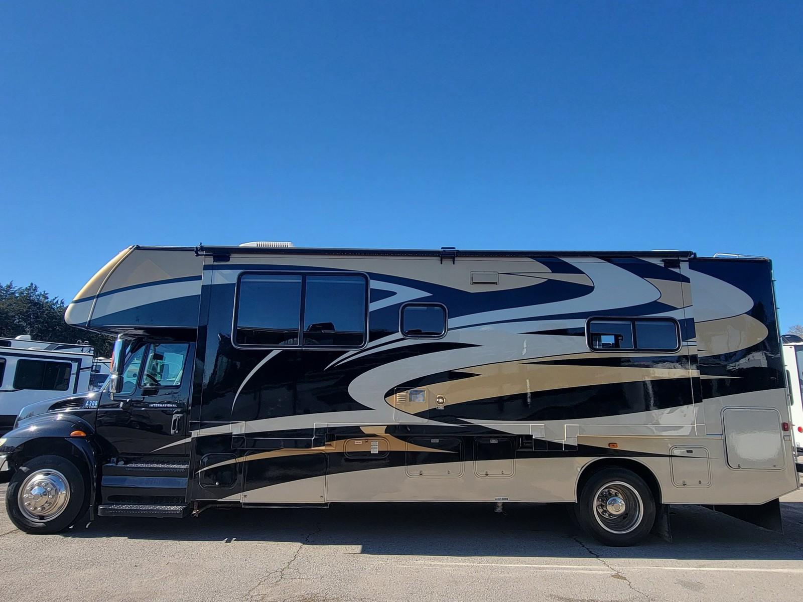 2010 Gulf Stream 2010 Gulf Stream Conquest Super Series - thumbnail 7