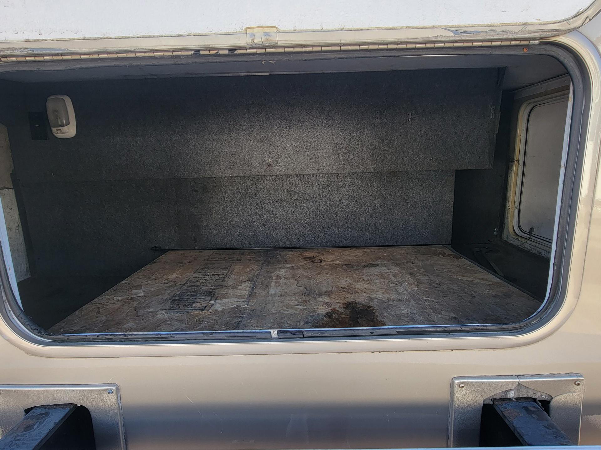 2010 Gulf Stream 2010 Gulf Stream Conquest Super Series - thumbnail 12