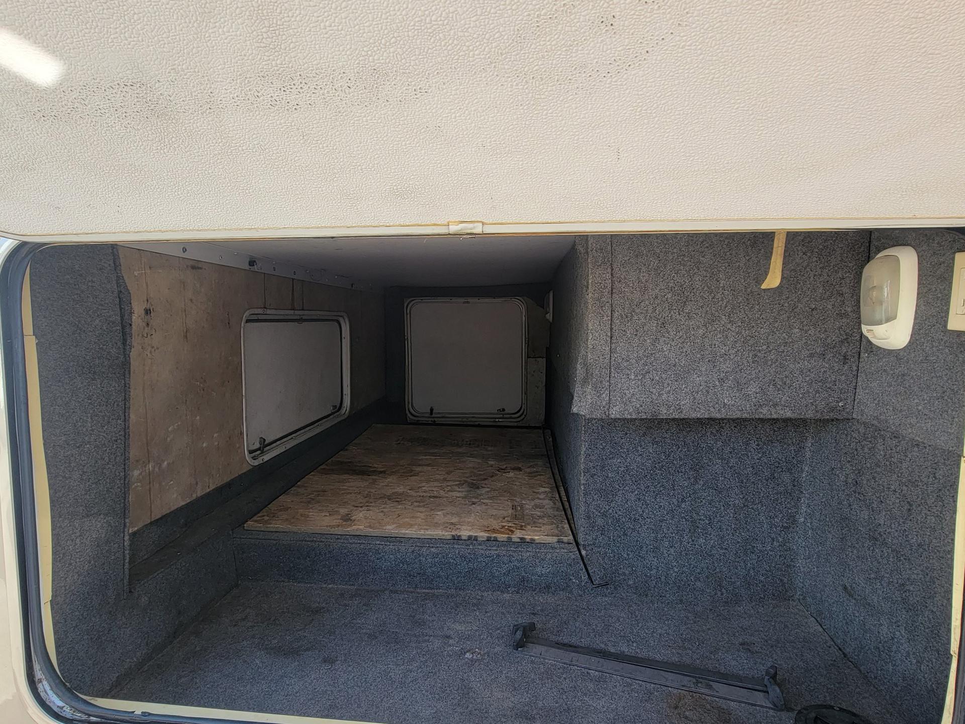 2010 Gulf Stream 2010 Gulf Stream Conquest Super Series - thumbnail 13