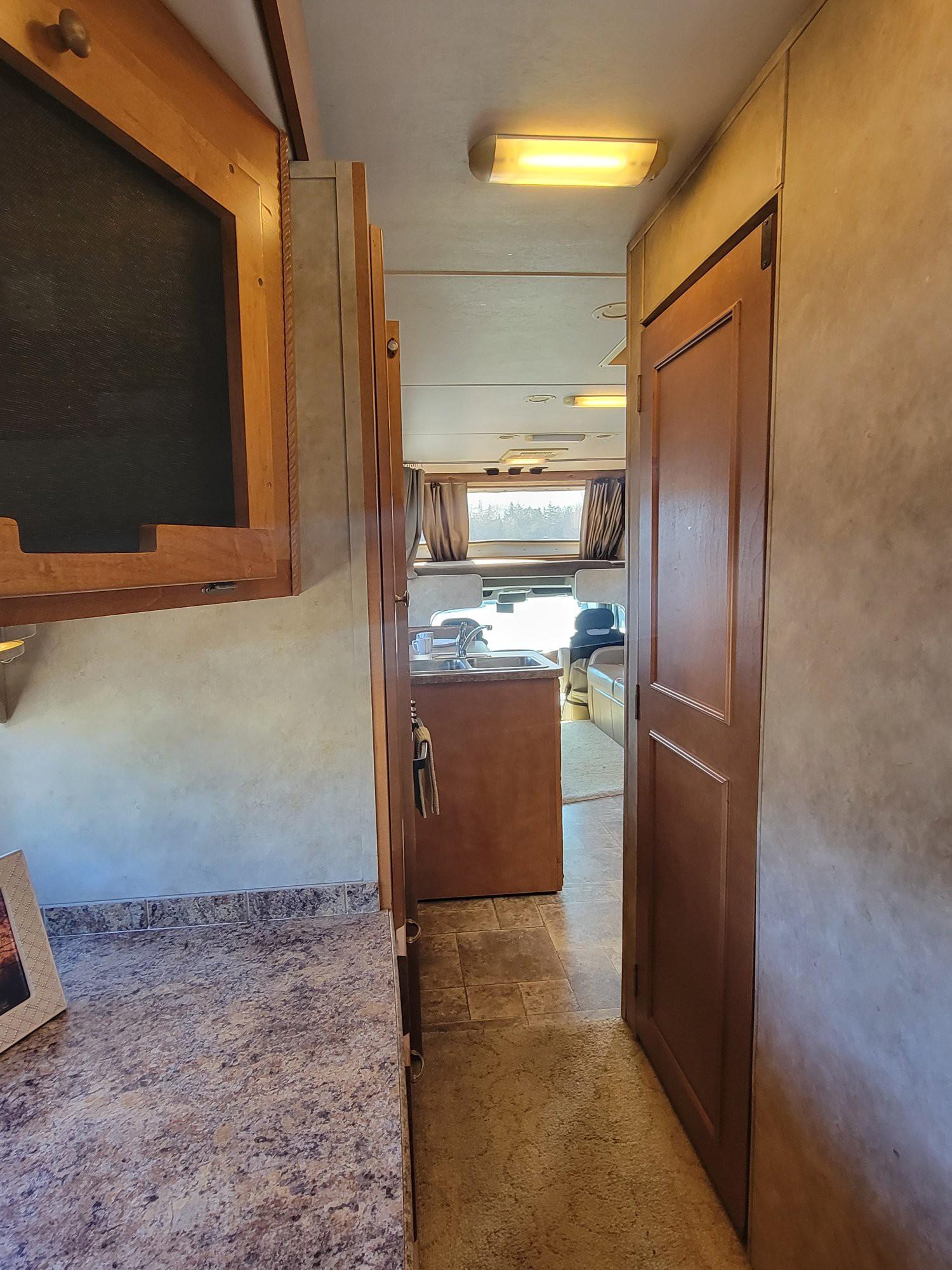 2010 Gulf Stream 2010 Gulf Stream Conquest Super Series - thumbnail 20