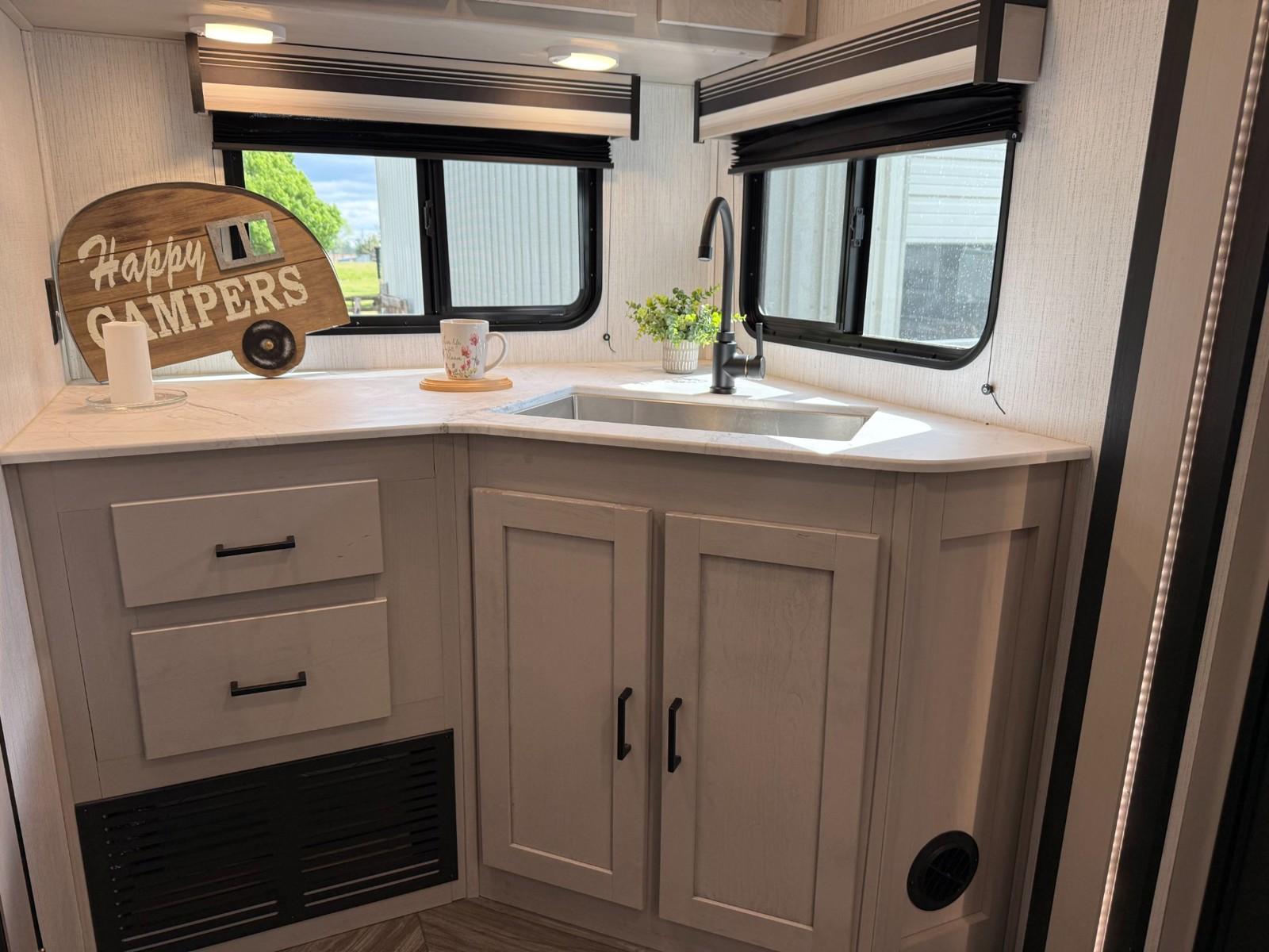 2023 Heartland 2023 Heartland Mallard - thumbnail 13