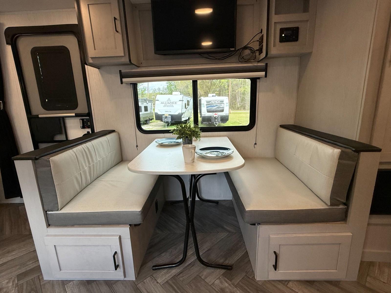 2023 Heartland 2023 Heartland Mallard - thumbnail 15