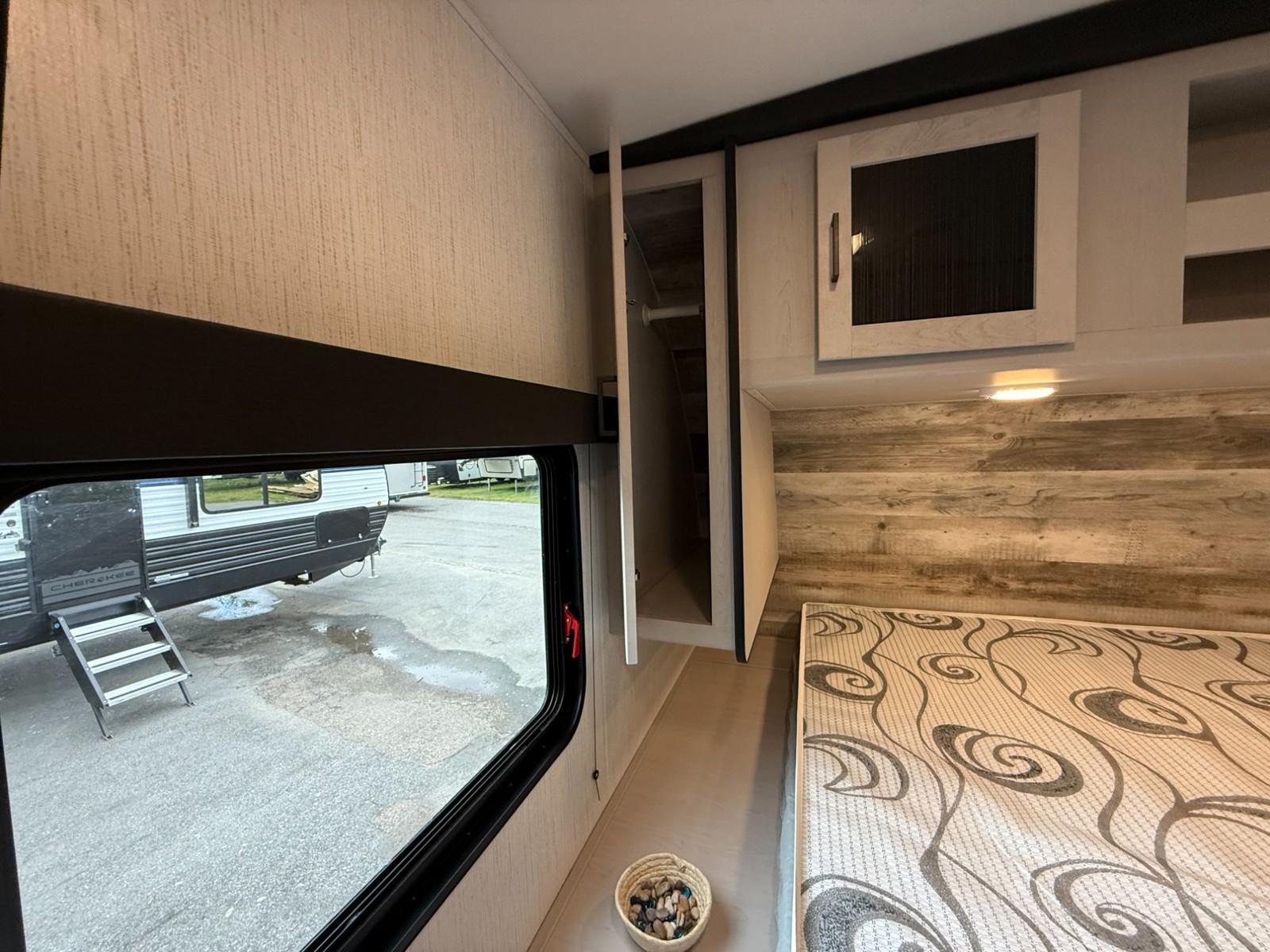 2023 Heartland 2023 Heartland Mallard - thumbnail 28