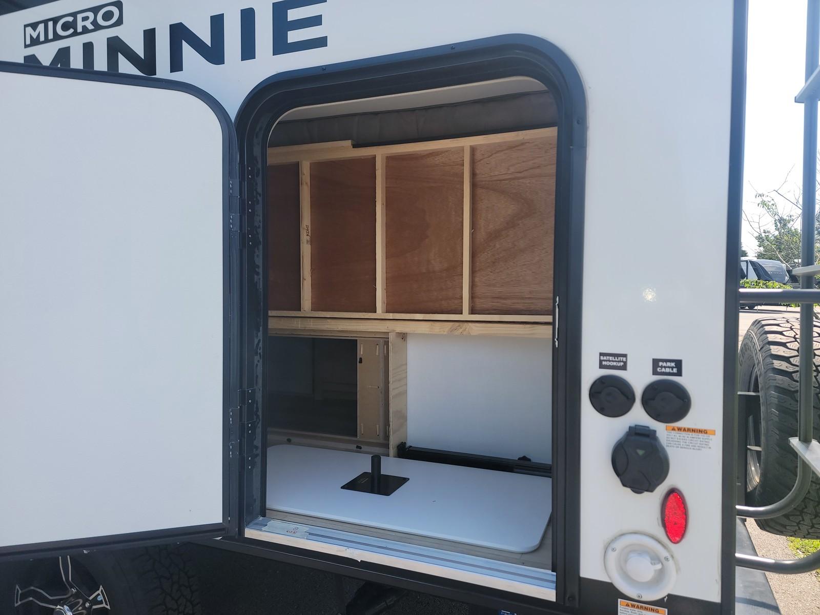 2025 Winnebago 2025 Winnebago Micro Minnie - thumbnail 11