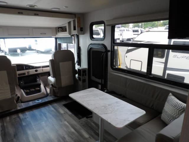 2024 Holiday Rambler 2024 Holiday Rambler Admiral - thumbnail 20