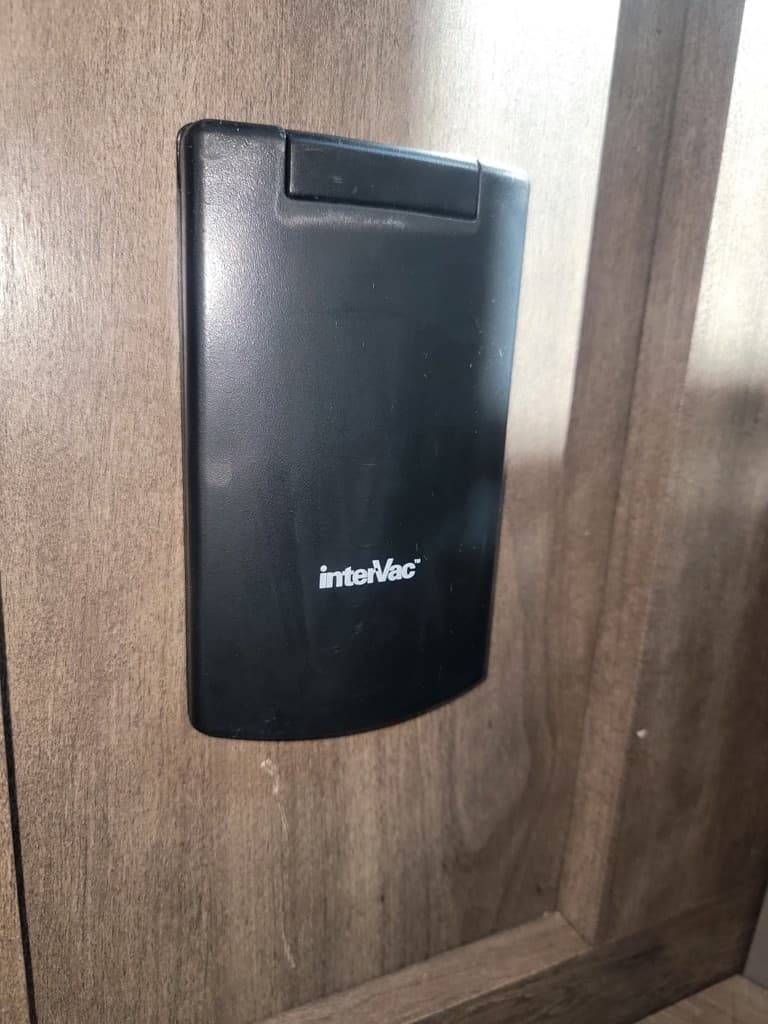 2022 Grand Design 2022 Grand Design Solitude - thumbnail 44