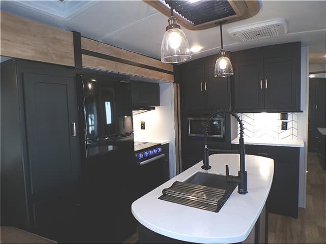 2022 Keystone RV 2022 Keystone RV Outback - thumbnail 34